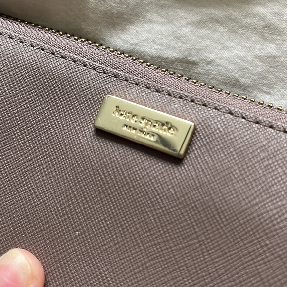 Kate Spade wallet - Picture 2 of 5